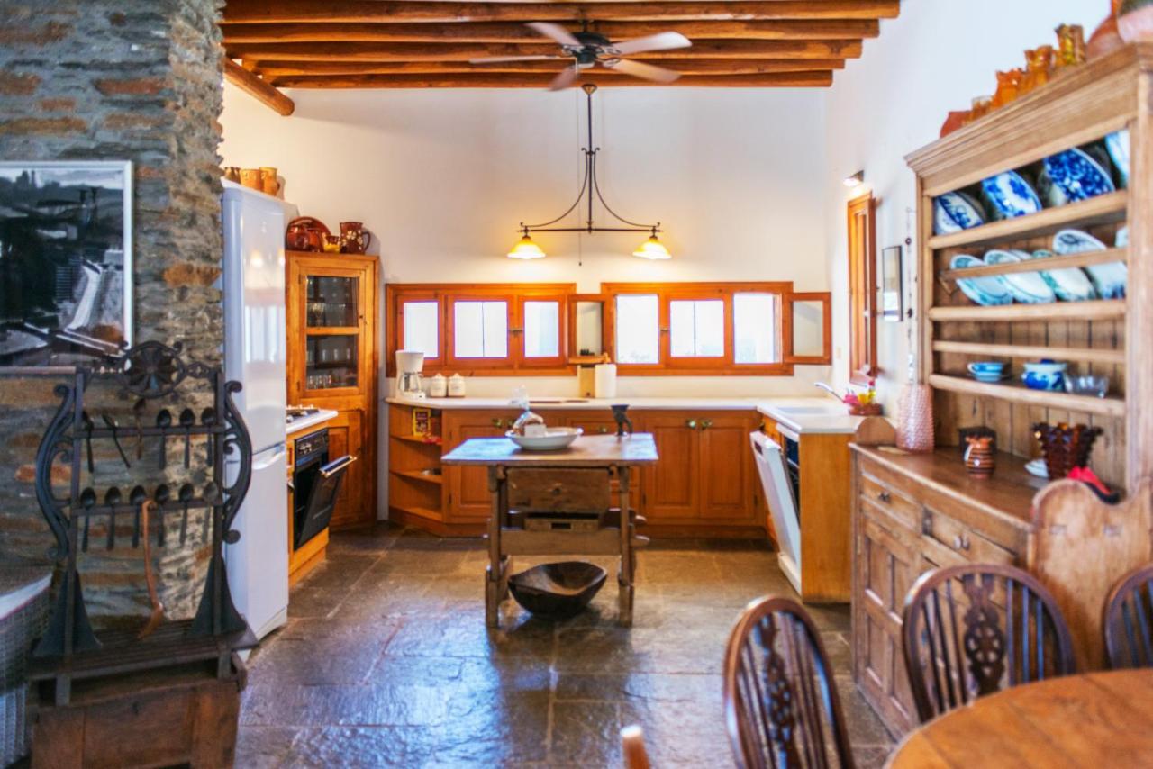 Villa Celestina, Great For Privacy And Seclusion Chrisopigi  エクステリア 写真
